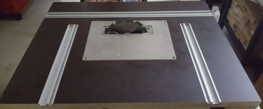 Распиловочный стол для циркулярки   Макита HS7100
